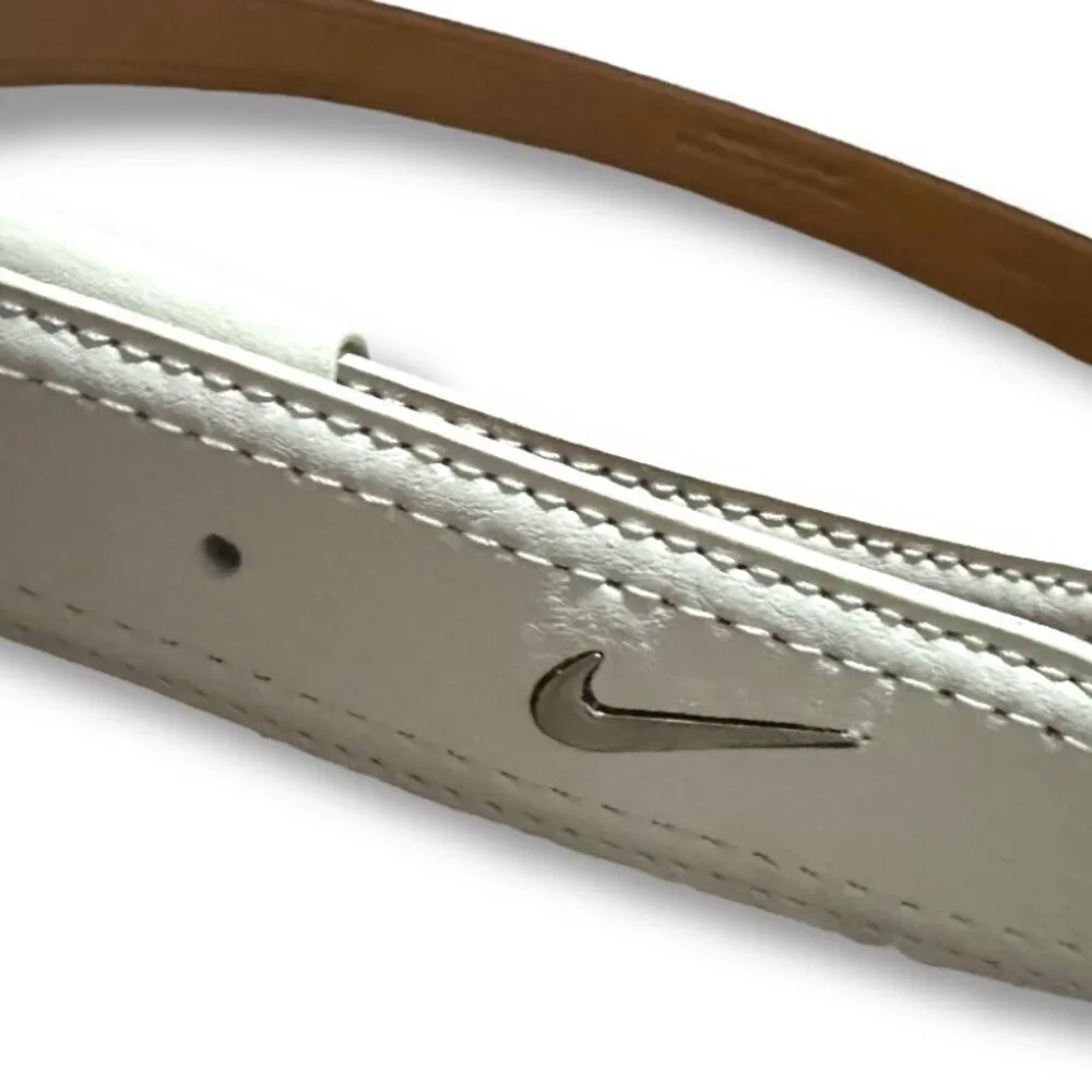 Nike Golf White Leather Belt Men's Size Large/XL Silver Buckle Logo Swoosh